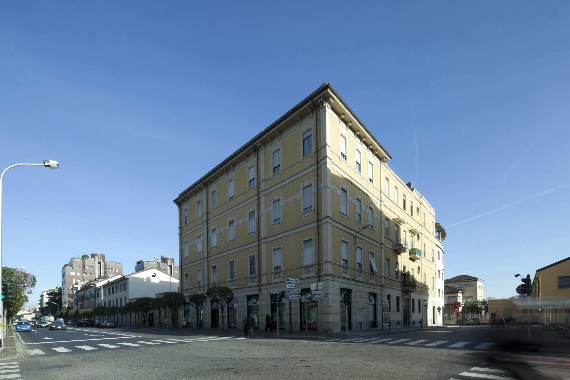 Affittacamere Arosio Monza Exterior foto